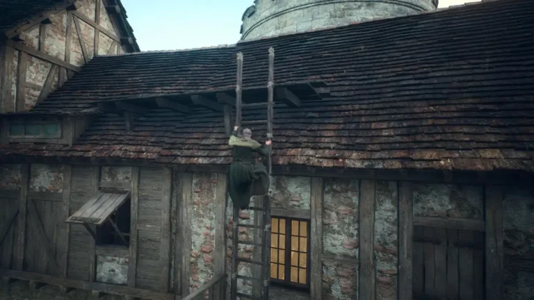 How to Climb the Ladder Near The Guardhouse in Vernworth in Dragon’s Dogma 2