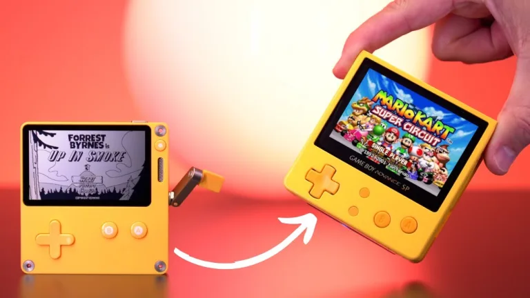 Game Boy Advance turned Panic Playdate?